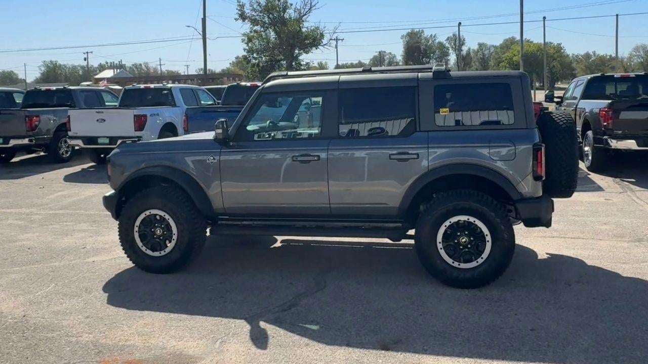 2024 Ford Bronco Outer Banks