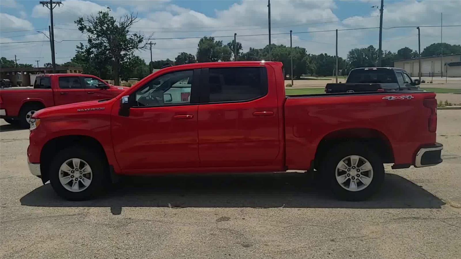 2025 Chevrolet Silverado 1500 LT