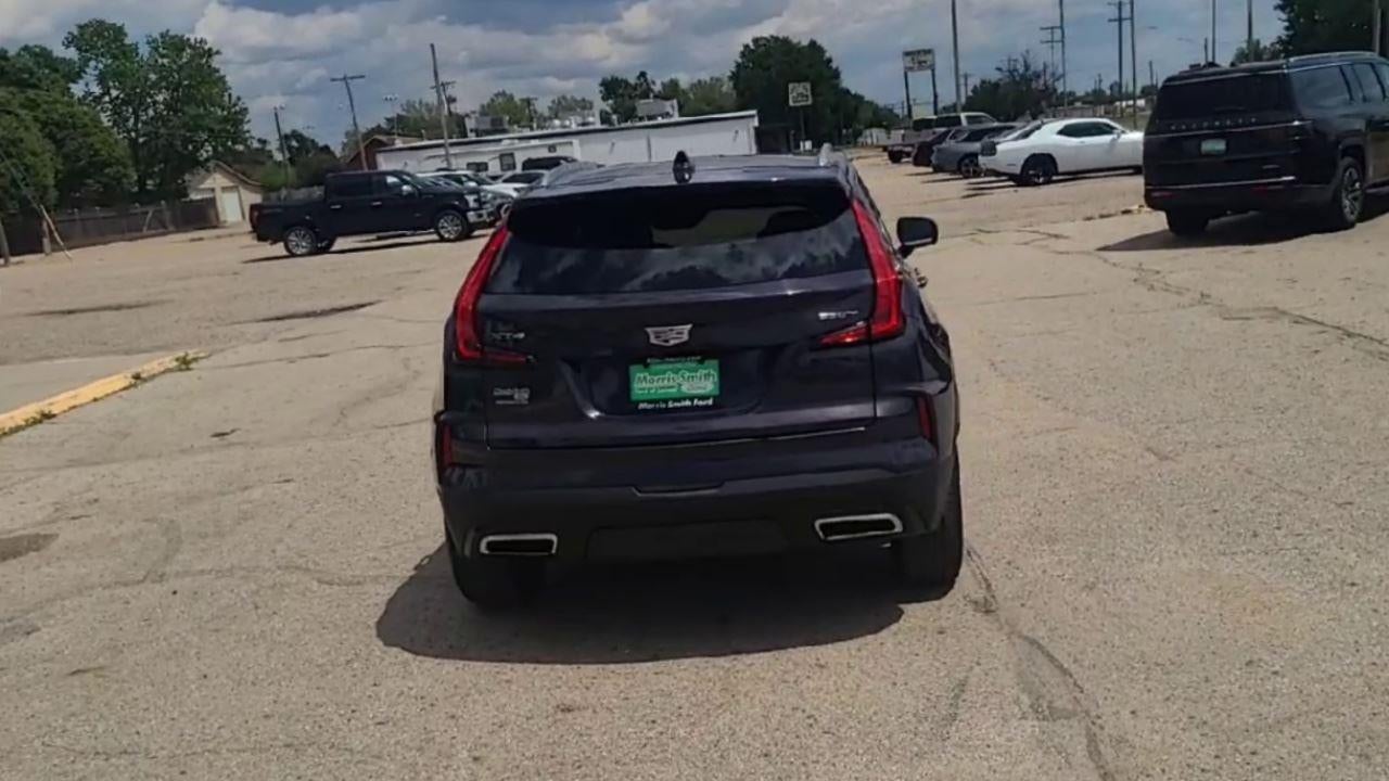 2024 Cadillac XT4 FWD Premium Luxury