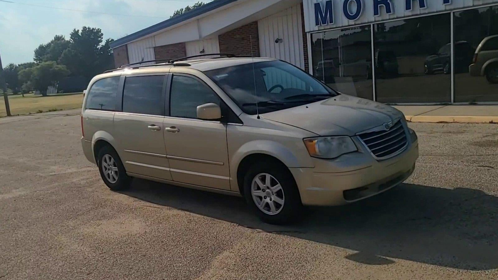 Used 2010 Chrysler Town & Country Touring with VIN 2A4RR5D17AR217463 for sale in Larned, KS