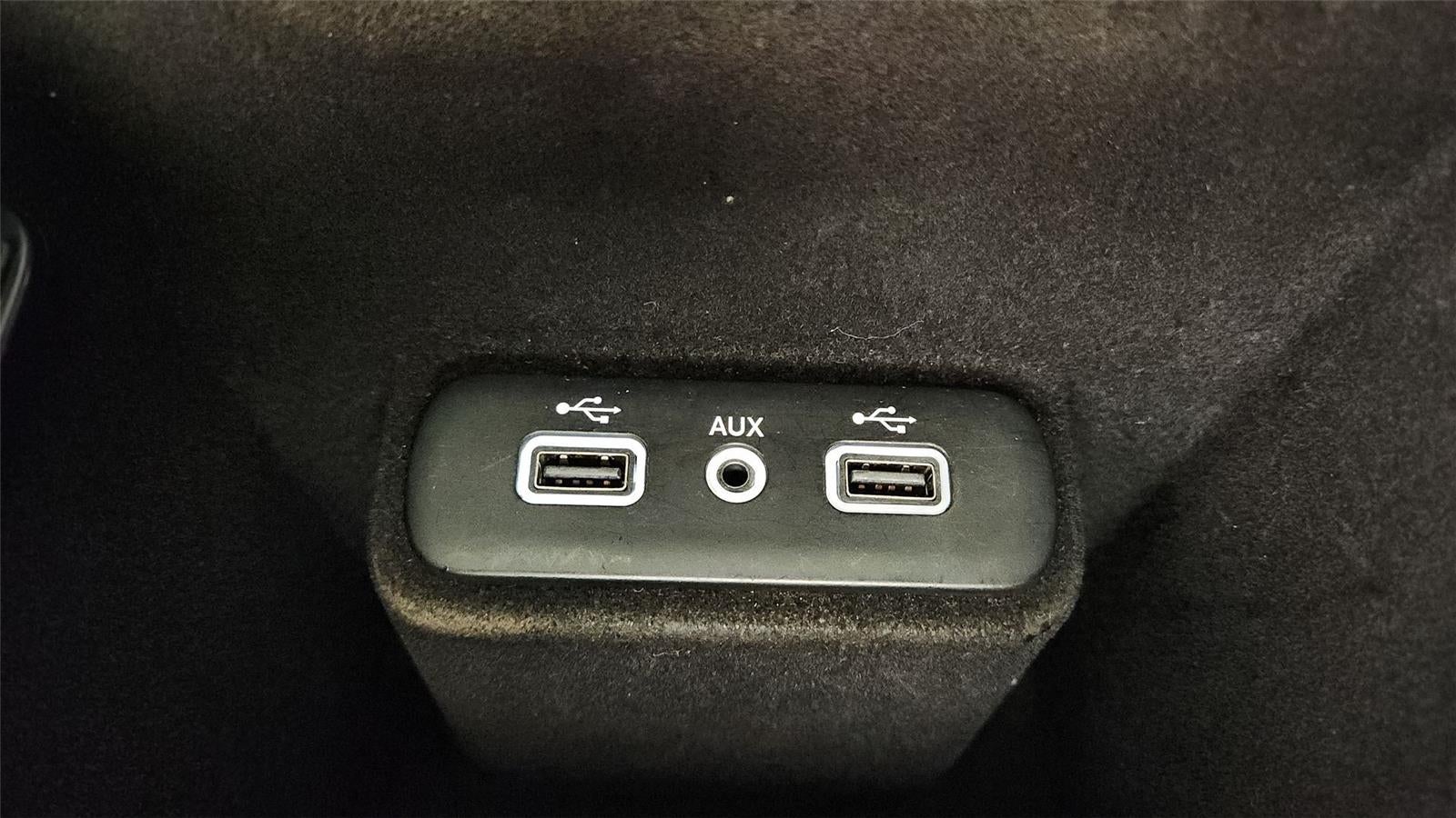 2017 Chrysler 300 300C