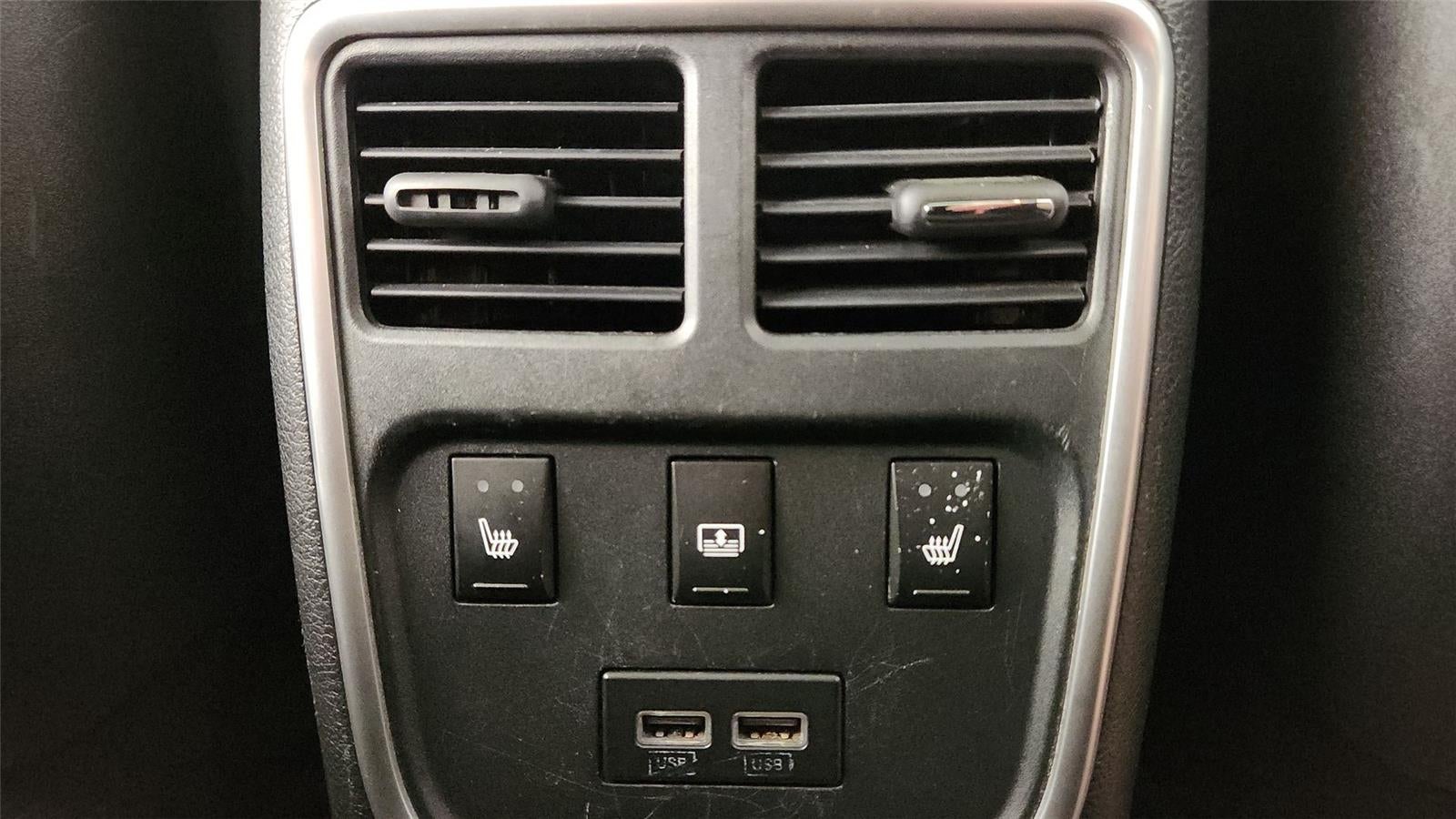 2017 Chrysler 300 300C