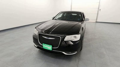 2017 Chrysler 300 300C