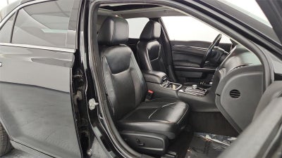 2017 Chrysler 300 300C