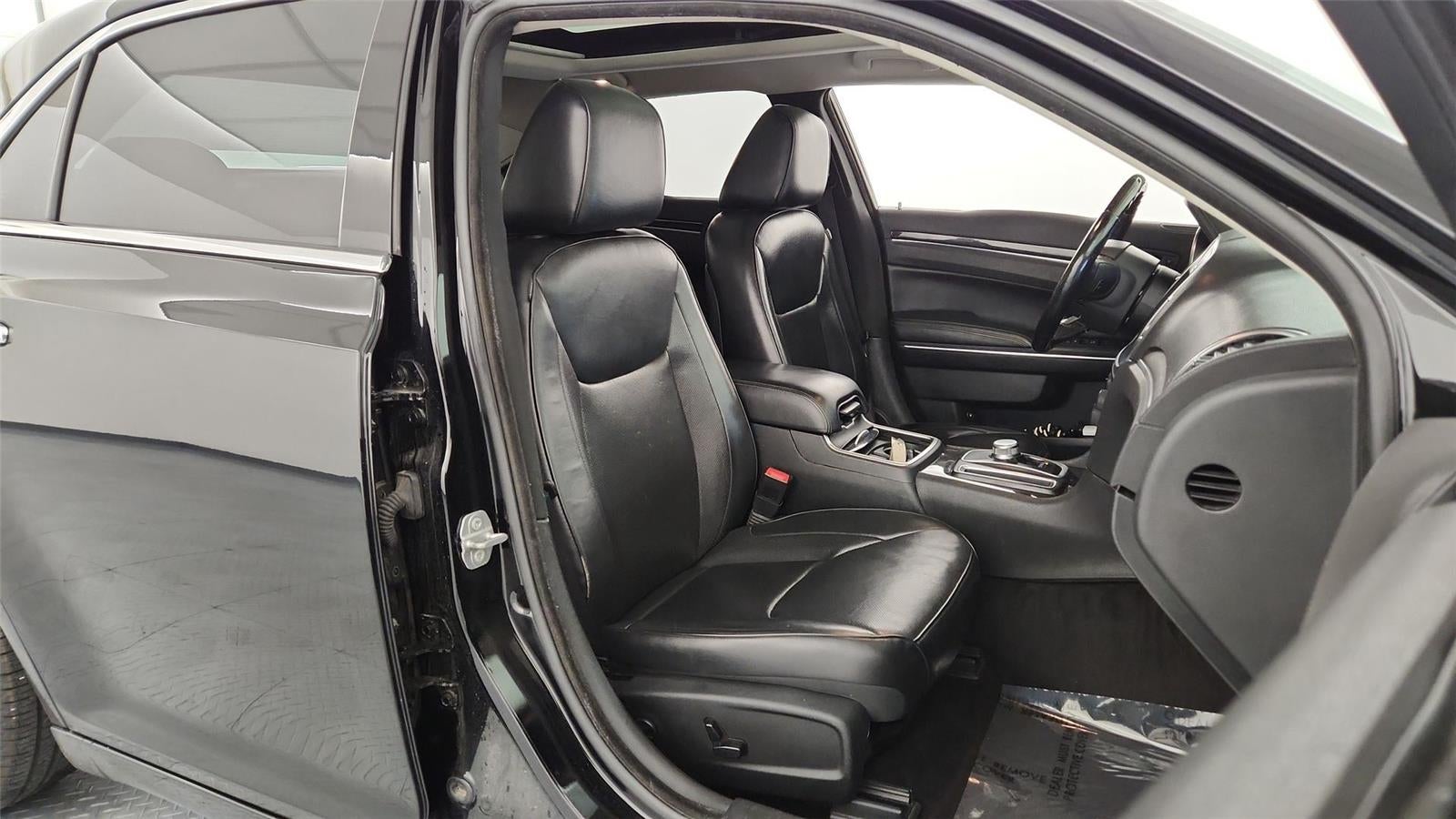 2017 Chrysler 300 300C