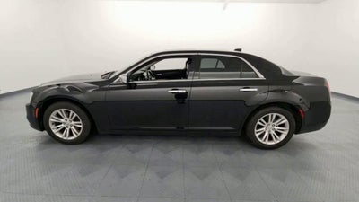 2017 Chrysler 300 300C