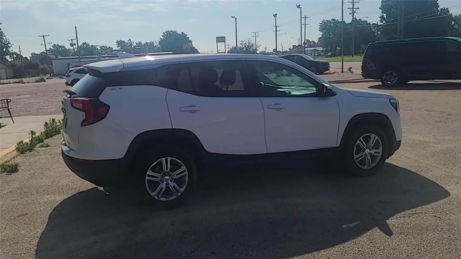 2024 GMC Terrain SLE