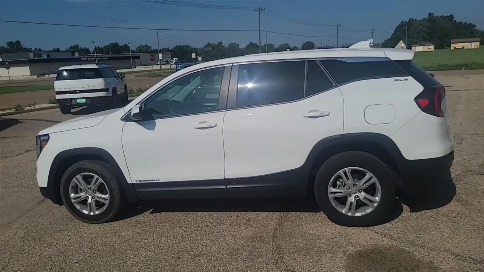 2024 GMC Terrain SLE