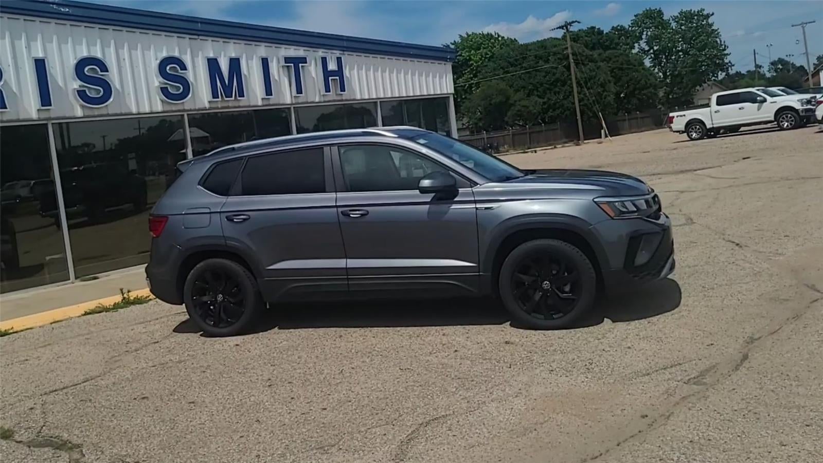 2023 Volkswagen Taos SE