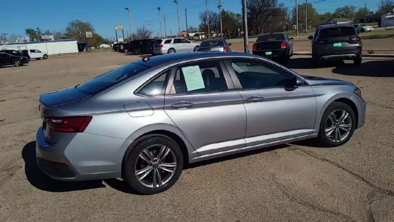 2024 Volkswagen Jetta SE