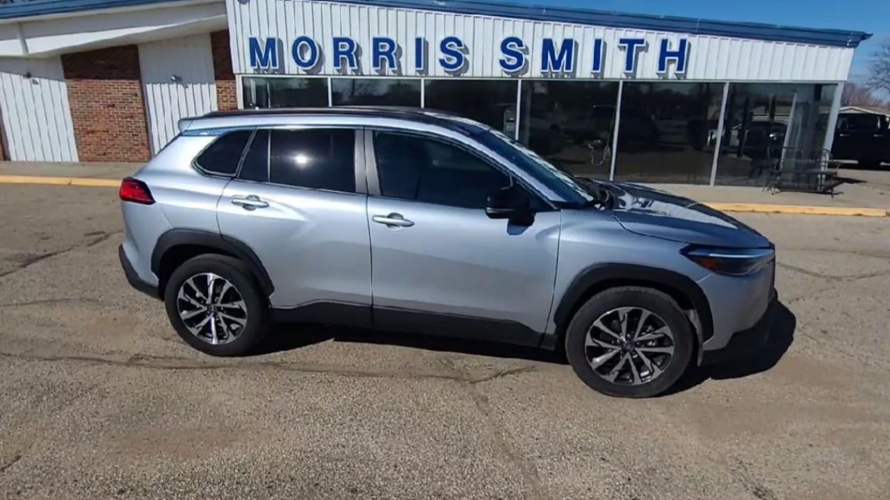 2025 Toyota COROLLA CROSS Base