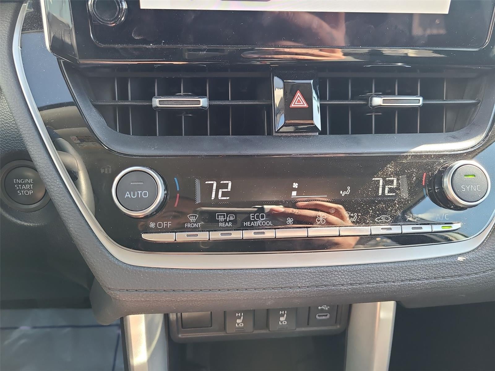 2025 Toyota COROLLA CROSS Base