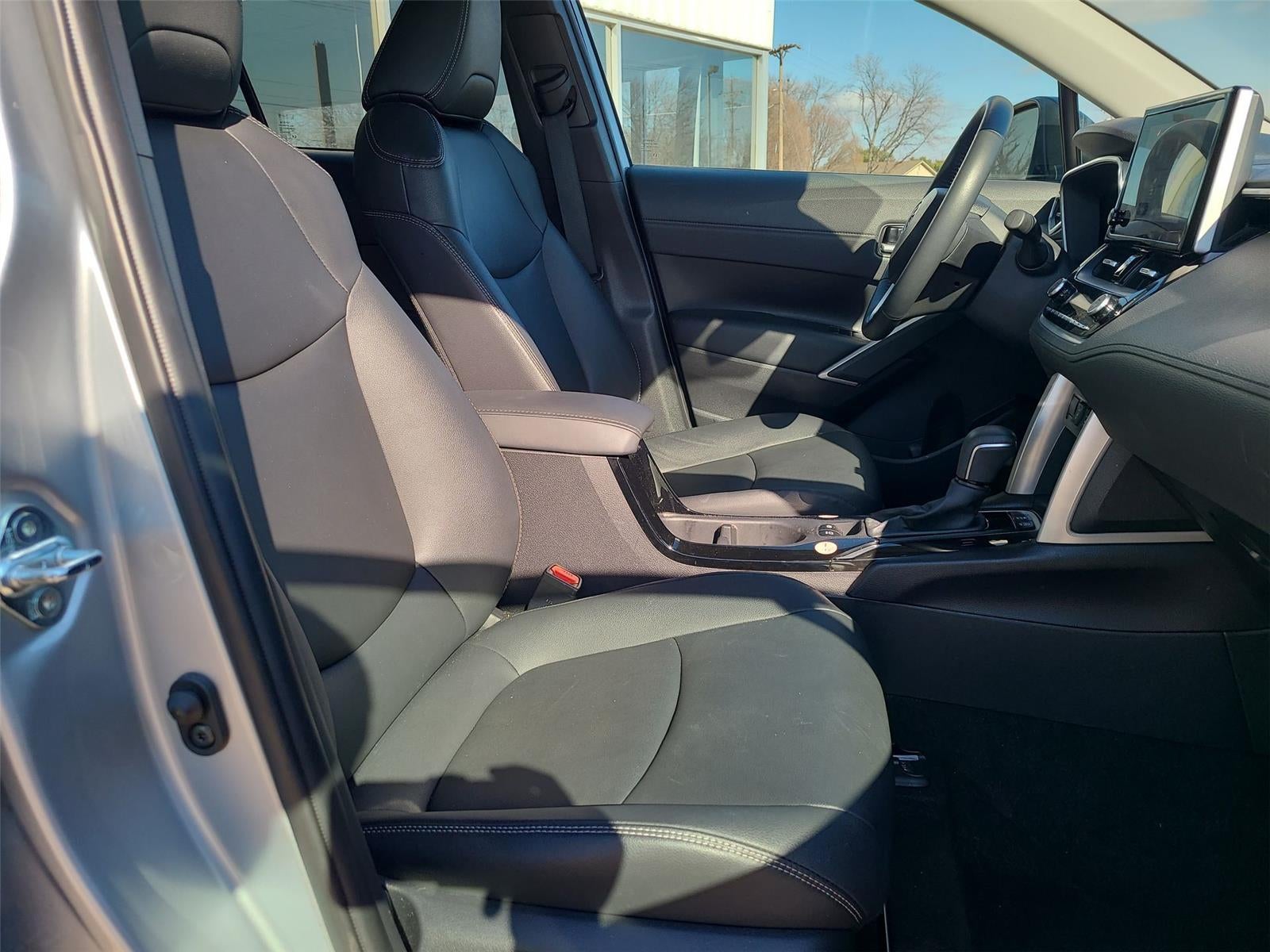 2025 Toyota COROLLA CROSS Base