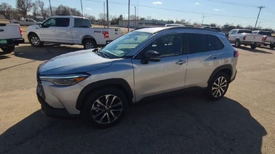 2025 Toyota COROLLA CROSS Base