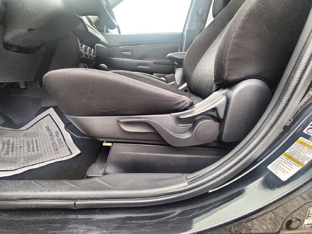 2025 Mitsubishi Outlander Sport 2.0 SE