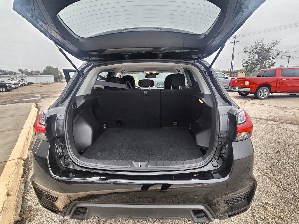 2025 Mitsubishi Outlander Sport 2.0 SE