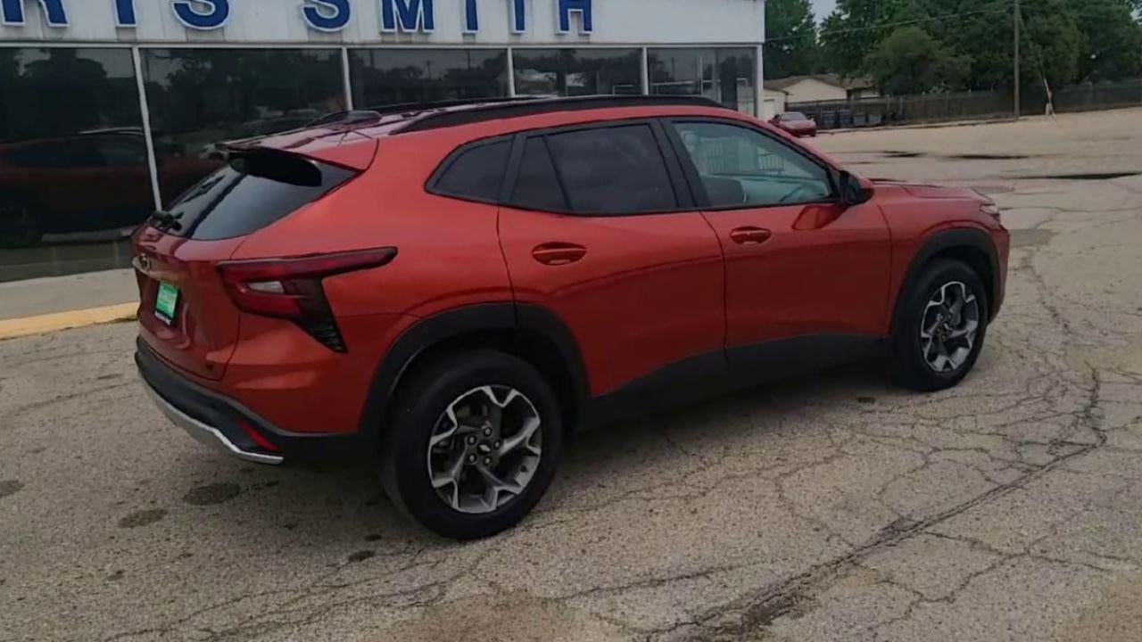 2024 Chevrolet Trax LT
