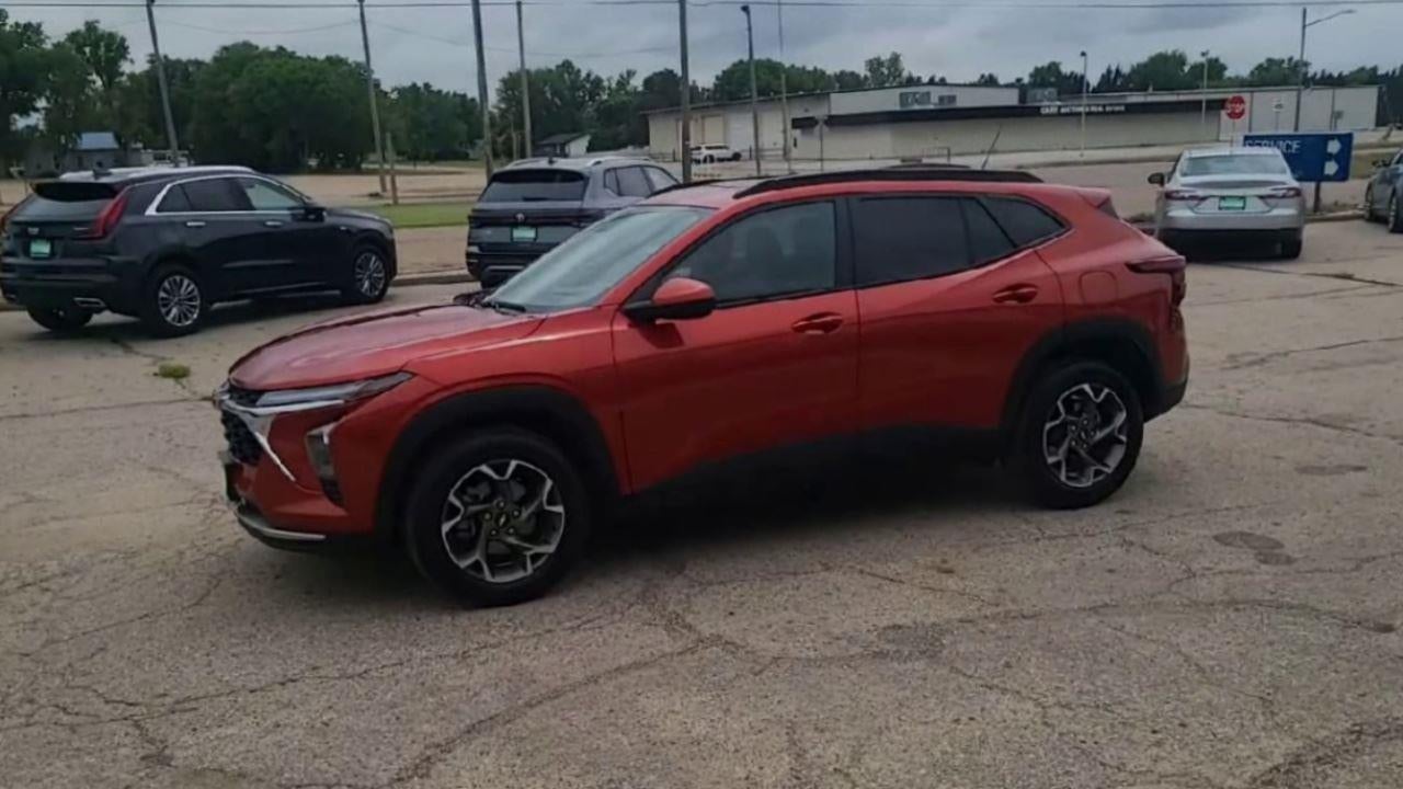2024 Chevrolet Trax LT